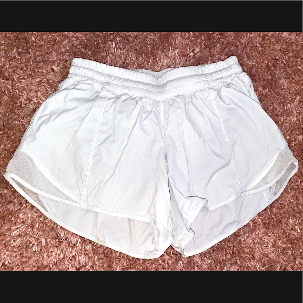 Lululemon Hottie Hot Shorts!!!